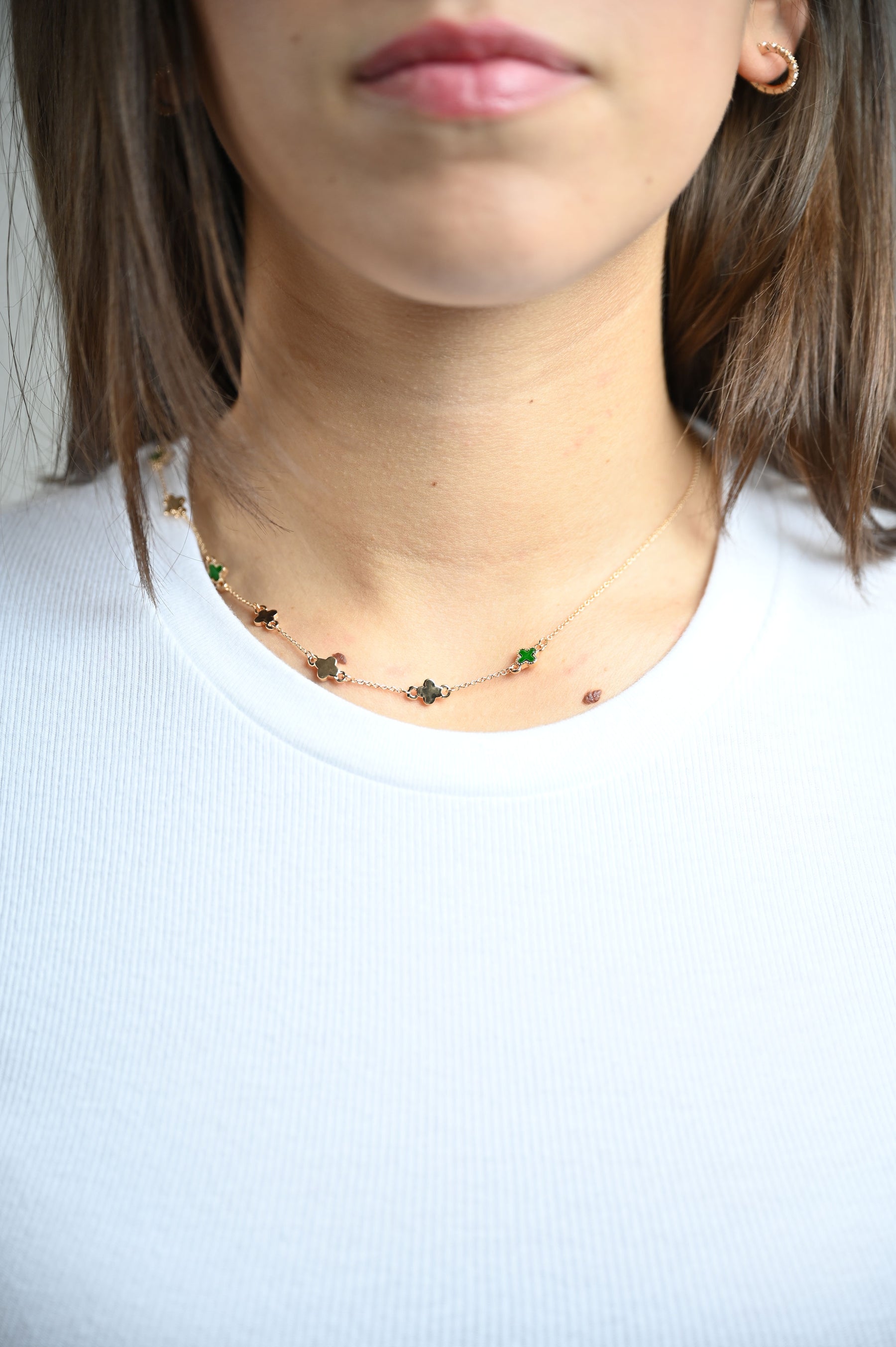 Mixed Clover Pattern Station Necklace