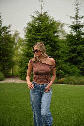 Saddie Top- Brown