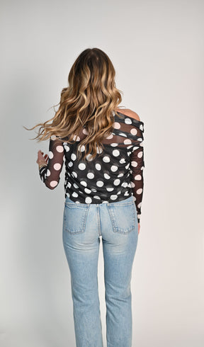 Shoulder Moment Top