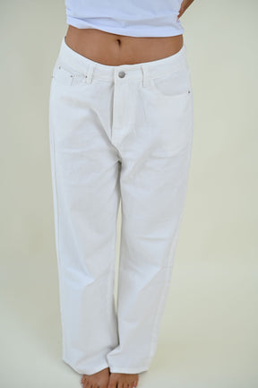 BowEmbellish Jeans- White