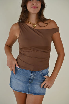 Saddie Top- Brown